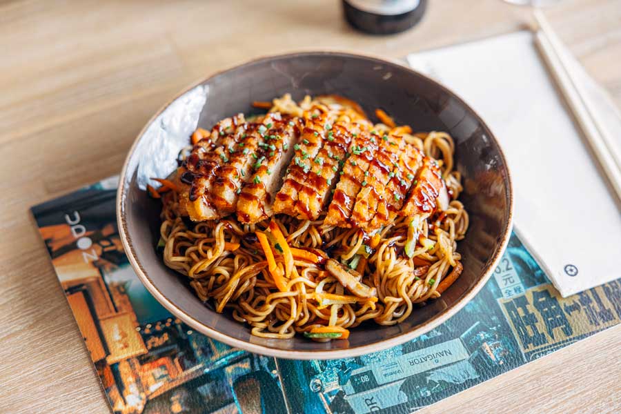 Corral Chicken Yakisoba - UDON Aventura